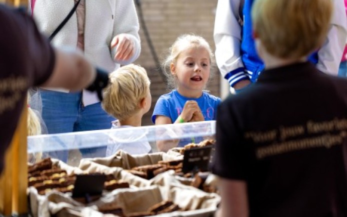 beeld markt Zwaag.jpg