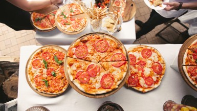 Pizzaparty.jpg