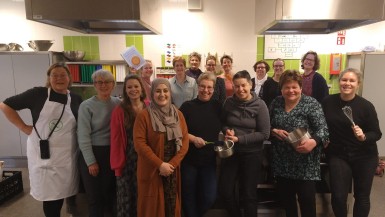 foto bakinstructrices en Aya bijgesneden.jpeg